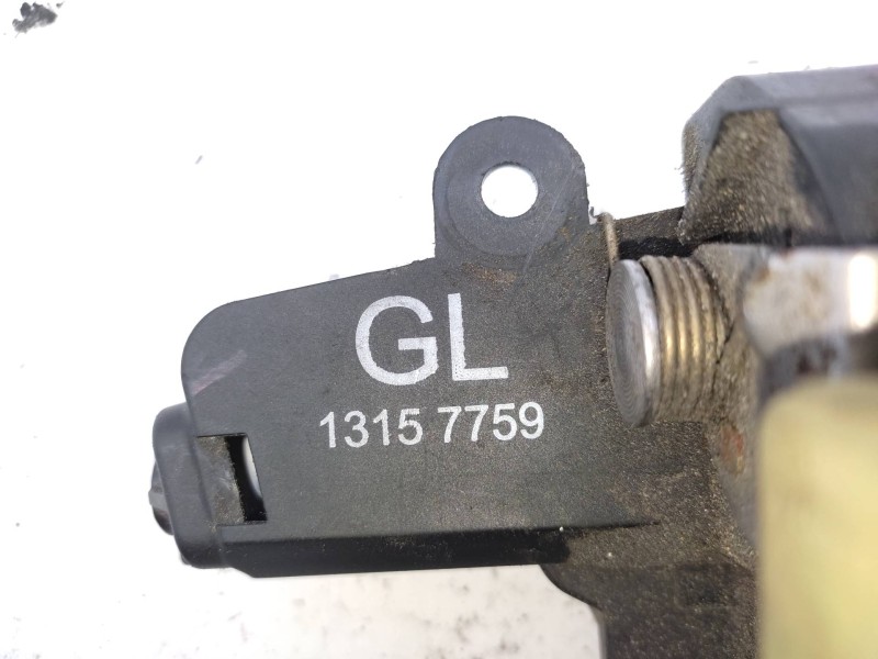 Cerradura Puerta Trasera Derecha 13157759  - Opel Vectra C Berlina 1.6 16v 2