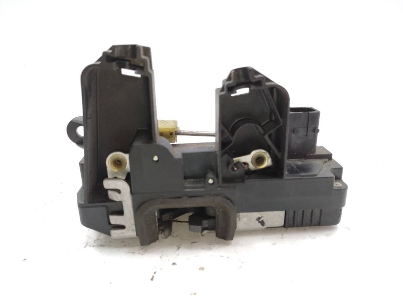 Cerradura Puerta Trasera Derecha 13157759  - Opel Vectra C Berlina 1.6 16v 4