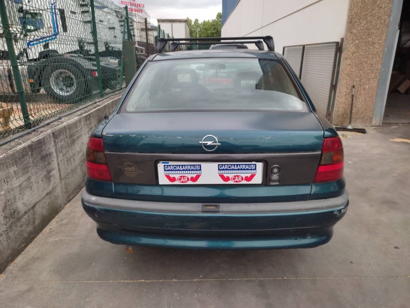 opel astra f berlina del año 1997