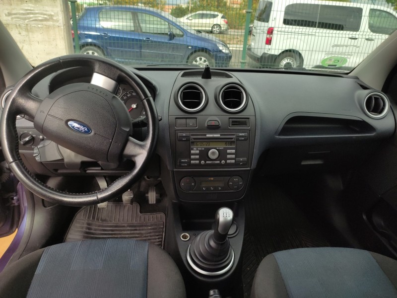 ford fiesta (cbk) del año 2006