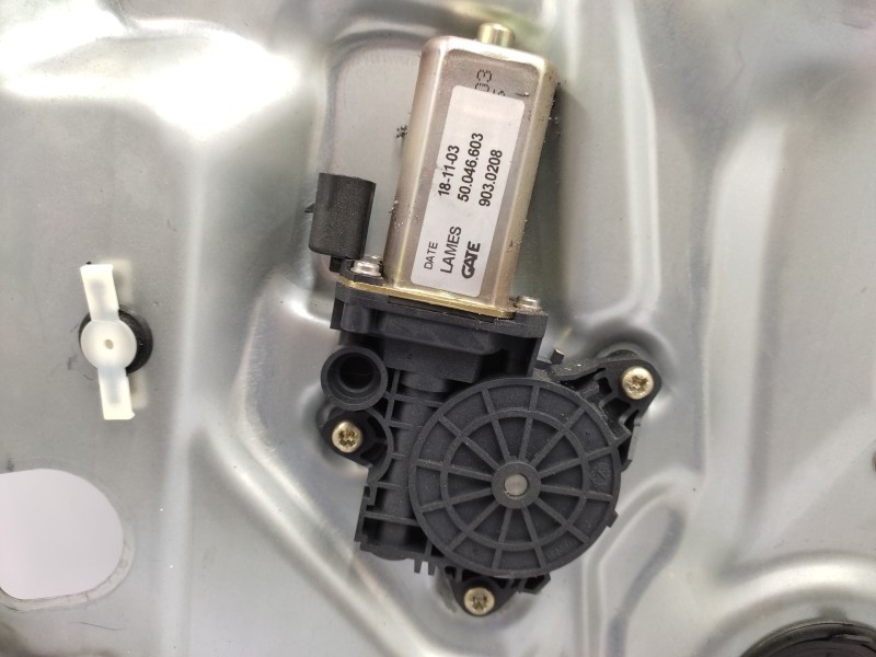 Elevalunas Delantero Izquierdo 51734872 50046603  - Fiat Idea (135) 1.4 2