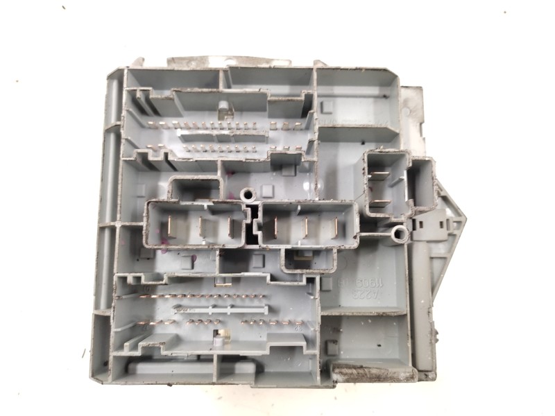 Caja Reles / Fusibles 51724721 57657  - Lancia Ypsilon (101) 1.3 Jtd Cat 4