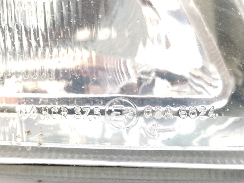 Faro Derecho 5284468  - Saab 9-5 Sedán 5