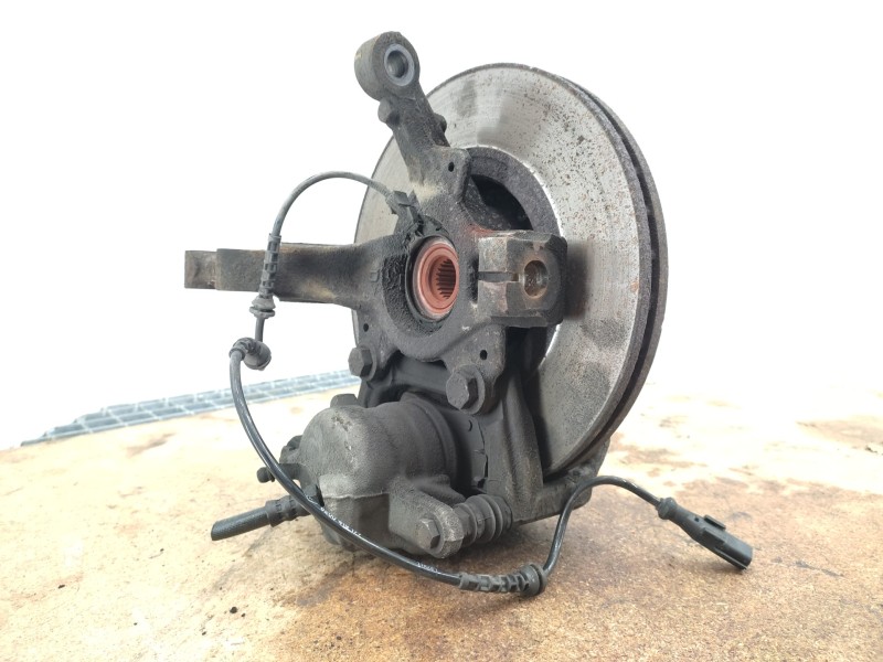 Mangueta Delantera Derecha 8200345945  - Renault Grand Modus 1.5 Dci Diesel Cat 2