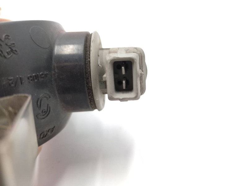 Faro Antiniebla Trasero 4510622 25g102 187402  - Peugeot 206 Berlina 1.9 Diesel 5