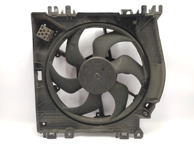 Recambio de electroventilador para renault grand modus 1.5 dci diesel cat referencia OEM IAM 8200966248 M53000266 