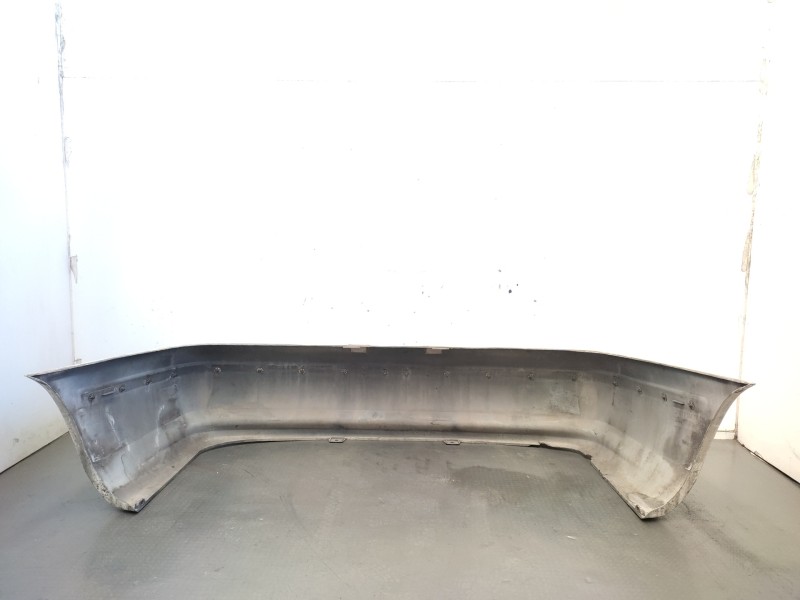 Paragolpes Trasero 90331856  - Opel Calibra Básico 4