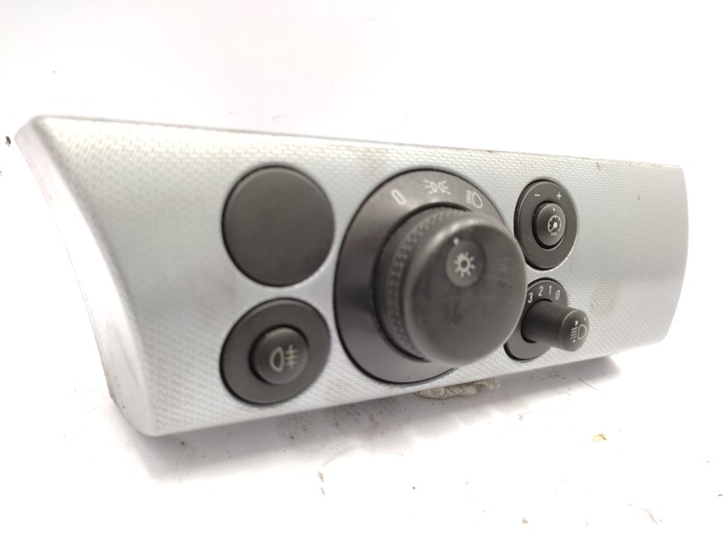 Mando Luces 13100136 13129262  - Opel Astra H Berlina 1.9 Cdti 2
