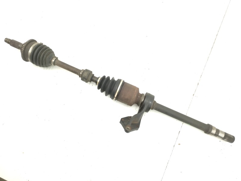 Recambio de transmision delantera derecha para mazda 6 berlina (gg) 2.0 diesel cat referencia OEM IAM GD402550XA  