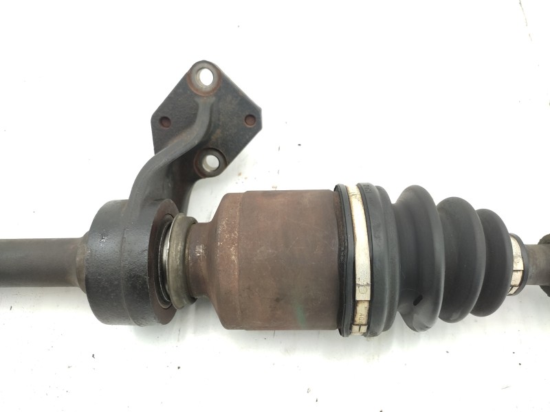 Transmision Delantera Derecha Gd402550xa  - Mazda 6 Berlina (gg) 2.0 Diesel Cat 2