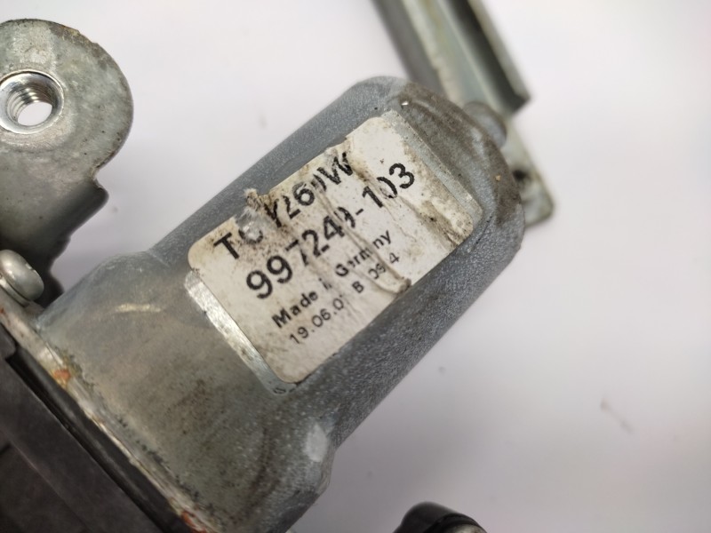 Elevalunas Trasero Izquierdo 698400f010  - Toyota Corolla Verso (r1) 2.2 D-4d Luna 3