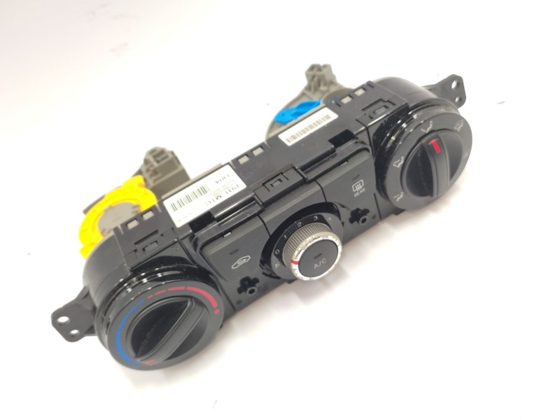 Mando Climatizador 972504p540  - Hyundai I20 1.2 16v Cat 3