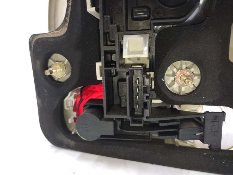 Piloto Trasero Izquierdo Interior 7l6945093r 28269003  - Volkswagen Touareg (7la) Tdi R5 4