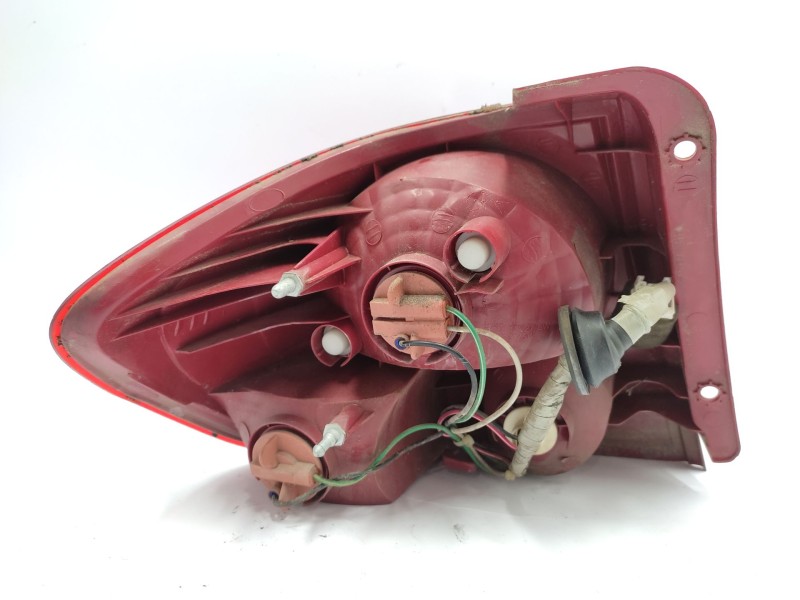 Piloto Trasero Derecho 924021c010  - Hyundai Getz (tb) 1.5 Crdi 2