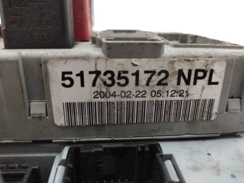 Caja Reles / Fusibles 51735172  - Fiat Doblo (119) 1.9 Jtd Sx 7