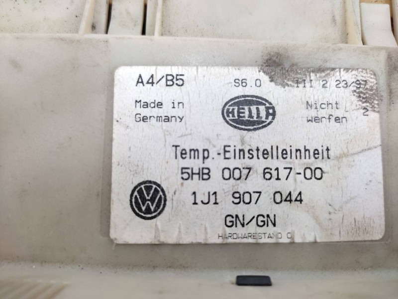 Mando Calefaccion / Aire Acondicionado 1j1907044  - Volkswagen Passat Berlina (3b2) Comfortline 3