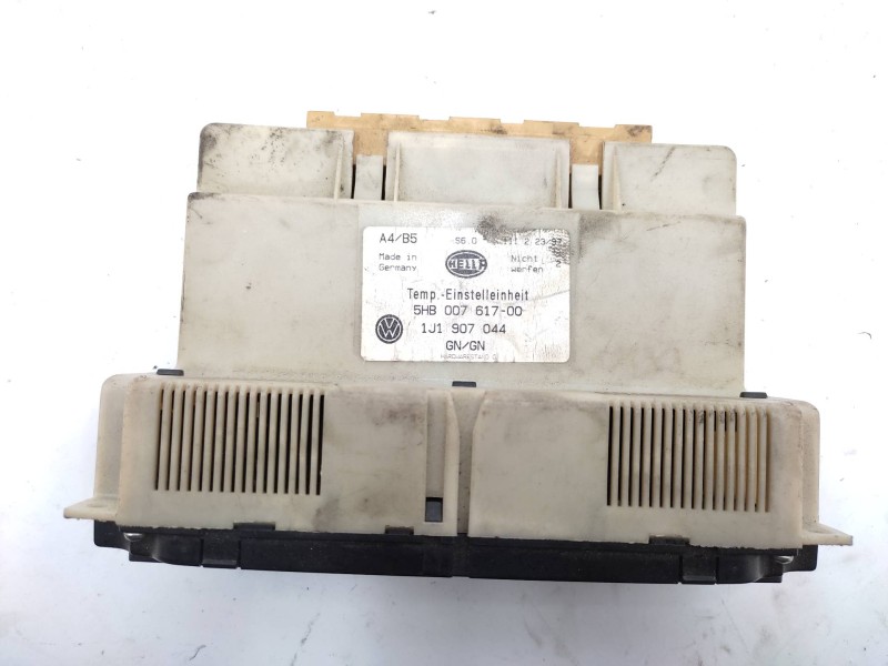 Mando Calefaccion / Aire Acondicionado 1j1907044  - Volkswagen Passat Berlina (3b2) Comfortline 4