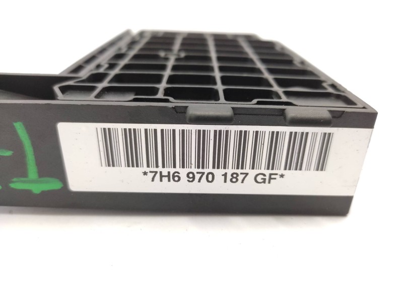 Caja Reles / Fusibles 7h6970187gf  - Volkswagen T5 Bus Caravelle 4motion 5
