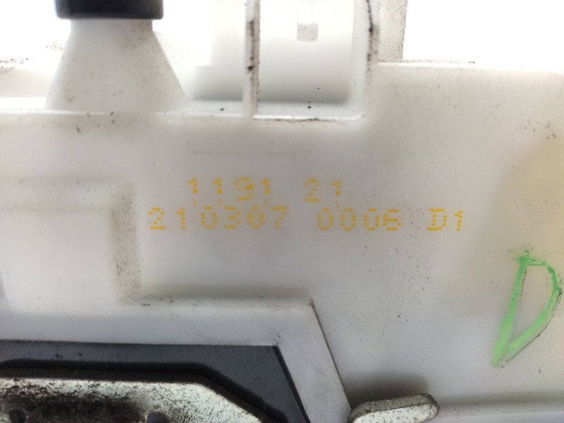 Cerradura Puerta Delantera Derecha 8200119121  - Renault Scenic Ii 1.9 Dci Diesel 4