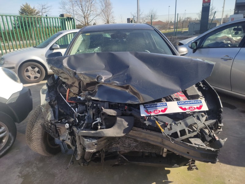 opel astra j lim. del año 2011
