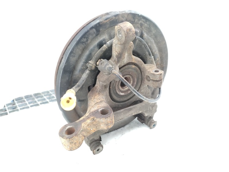 Recambio de mangueta delantera derecha para renault kangoo 4x4 1.9 dti diesel referencia OEM IAM   