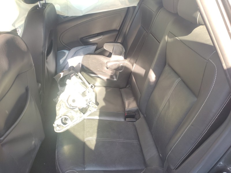 opel astra j lim. del año 2011