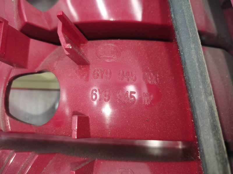 Piloto Trasero Derecho 6y6945096 6y9945112  - Skoda Fabia Familiar (6y5) 1.0 5
