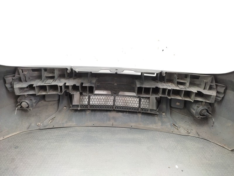 Paragolpes Delantero 8200214547  - Renault Scenic (ja..) 2.0 16v Cat (f4r) 8