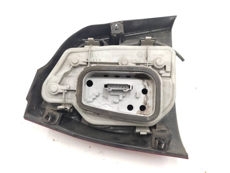 Piloto Trasero Derecho 6q6945096g 6q6945112a  - Volkswagen Polo (9n1) 1.2 2