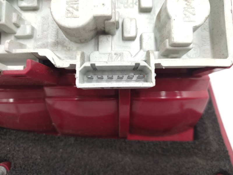 Piloto Trasero Derecho 5977936 1u6945112c  - Skoda Octavia Berlina (1u2) 1.4 3
