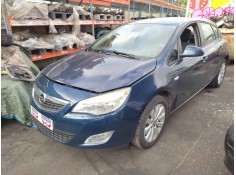 opel astra j lim. del año 2009