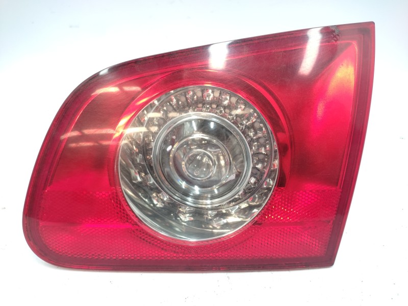 Recambio de piloto trasero derecho interior para volkswagen passat variant (3c5) bluemotion referencia OEM IAM 3C9945094  