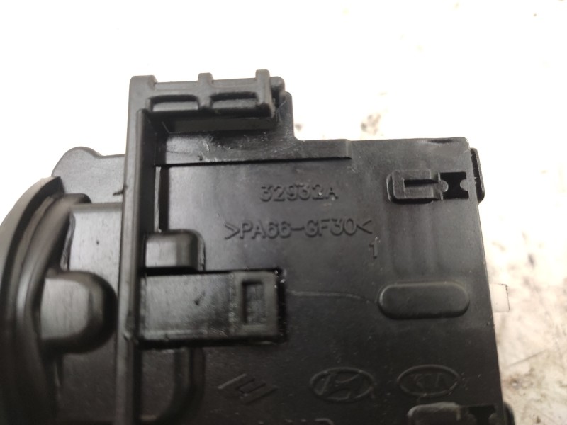 Mando Intermitentes 934101g000  - Hyundai Accent (mc) Gl 3