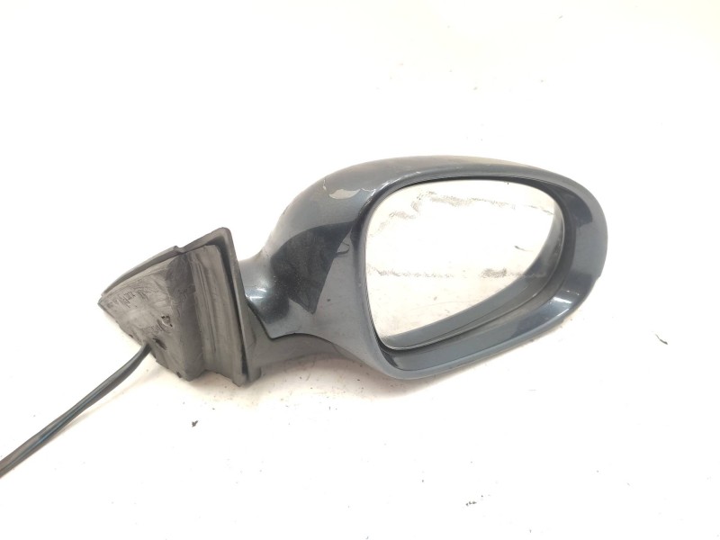 Recambio de retrovisor derecho para volkswagen passat berlina (3b3) 1.6 referencia OEM IAM 3B1857508F  