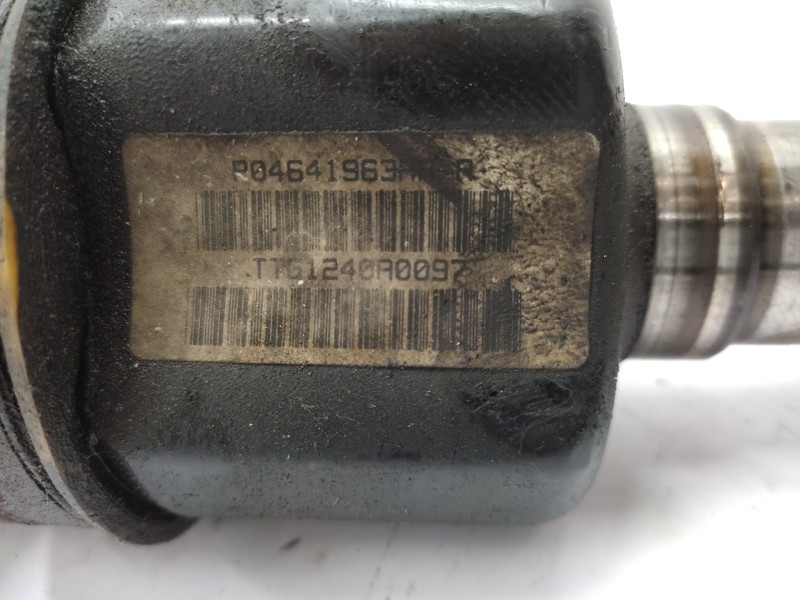 Transmision Delantera Derecha P04641963 4808540  - Chrysler Voyager (gs) 2.5 Td 3