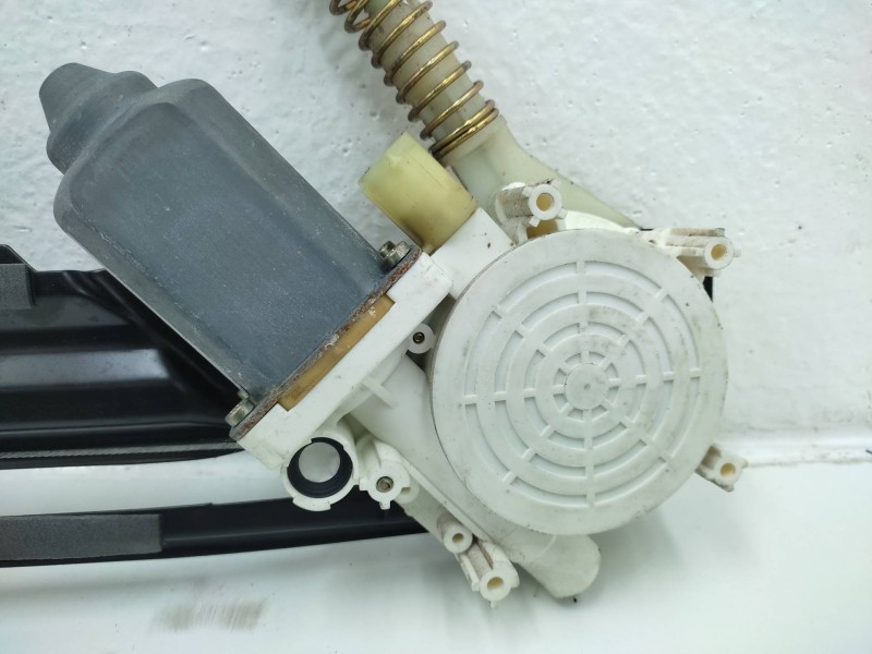 Elevalunas Trasero Derecho 51358252430  - Bmw Serie 5 Berlina (e39) 520d 4