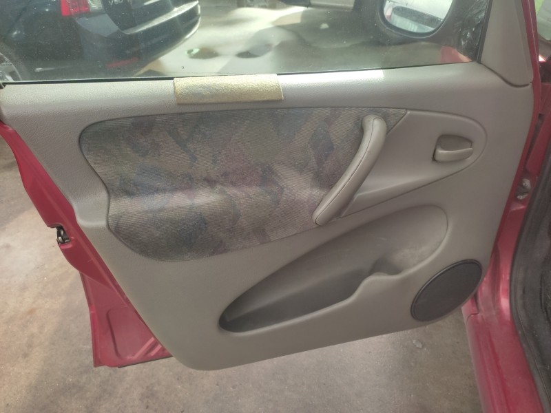 citroën xsara picasso del año 2000