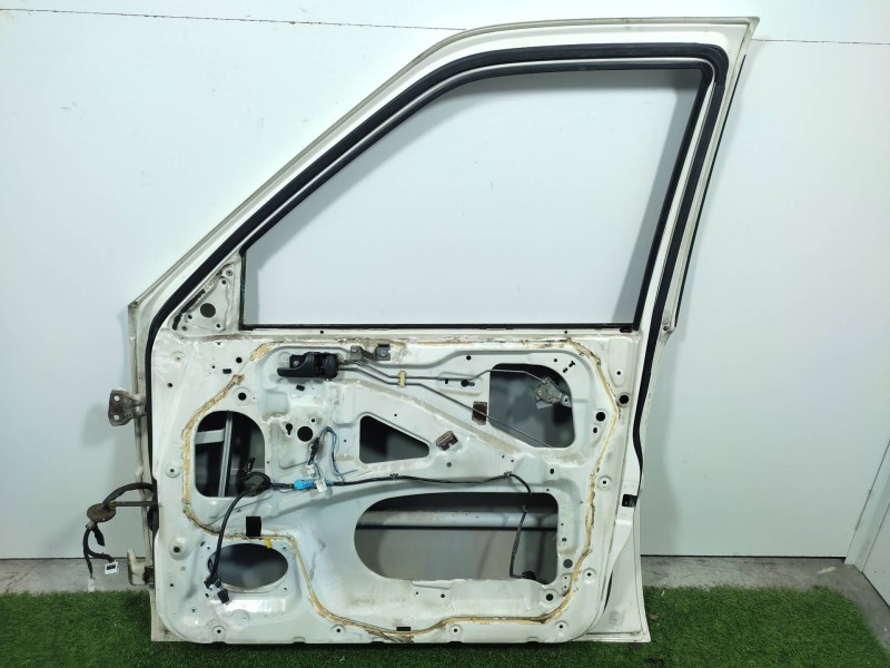 Puerta Delantera Derecha 801007f030  - Nissan Terrano/terrano.ii (r20) Sport 5