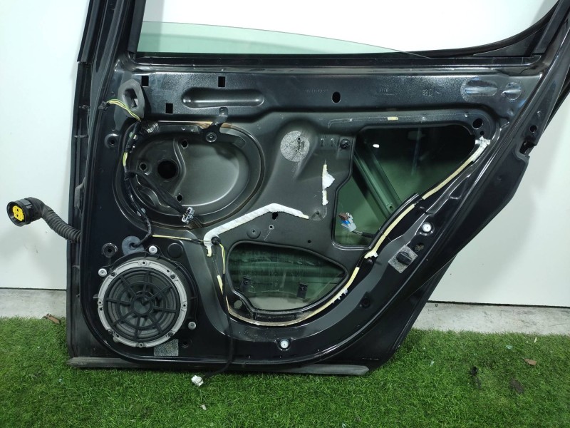 Puerta Trasera Derecha 9008n1  - Peugeot 407 St Sport 2