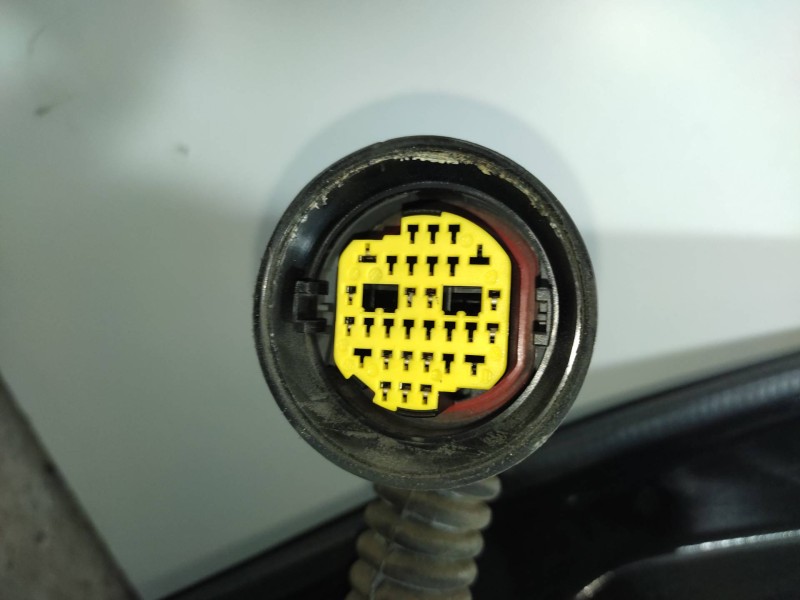 Puerta Trasera Derecha 9008n1  - Peugeot 407 St Sport 5
