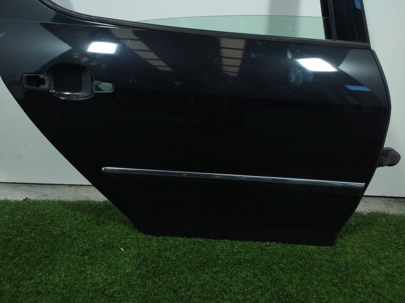 Puerta Trasera Derecha 9008n1  - Peugeot 407 St Sport 7