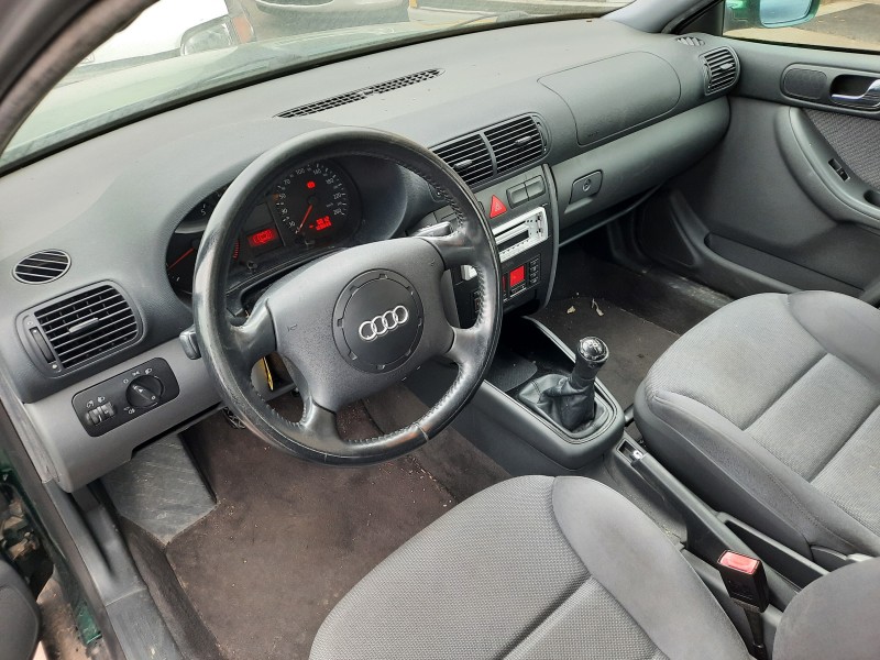 audi a3 (8l) del año 2000