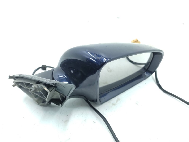 Recambio de retrovisor derecho para audi a4 avant (8e) 2.0 referencia OEM IAM 8E1858532AA 010681 