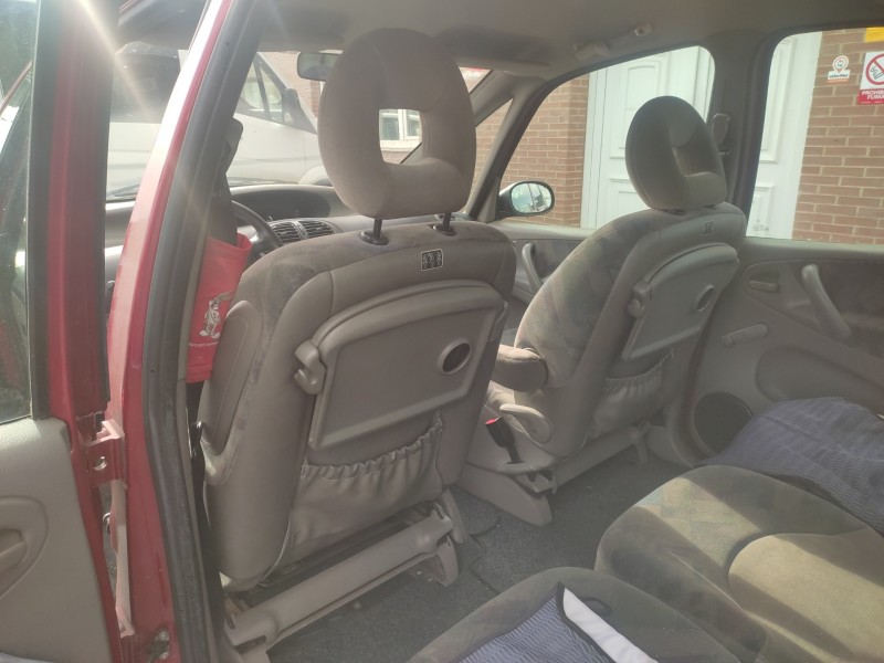 citroën xsara picasso del año 2000