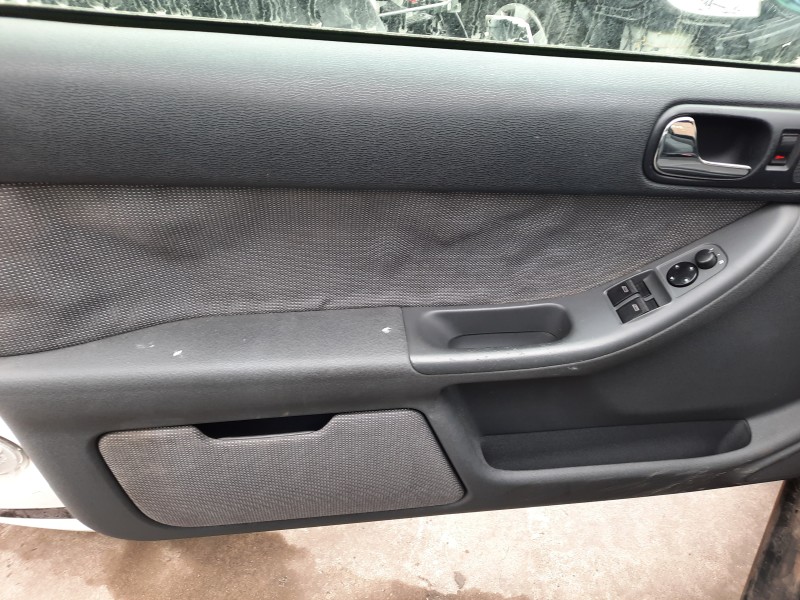 audi a3 (8l) del año 2000