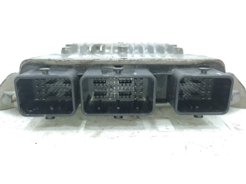 Centralita Motor Uce 9650529880 5ws940068bt  - Citroën C3 1.4 Hdi 4