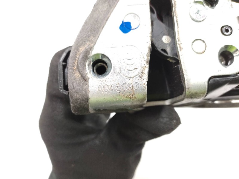 Cerradura Puerta Trasera Derecha 6905002180  - Toyota Auris 1.4 Turbodiesel Cat 5