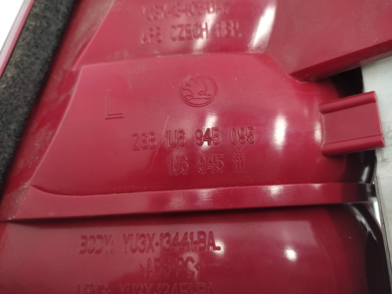 Piloto Trasero Izquierdo 1u6945095 1u6945111 Yu3x13405ba  - Skoda Octavia Berlina (1u2) 1.6 4
