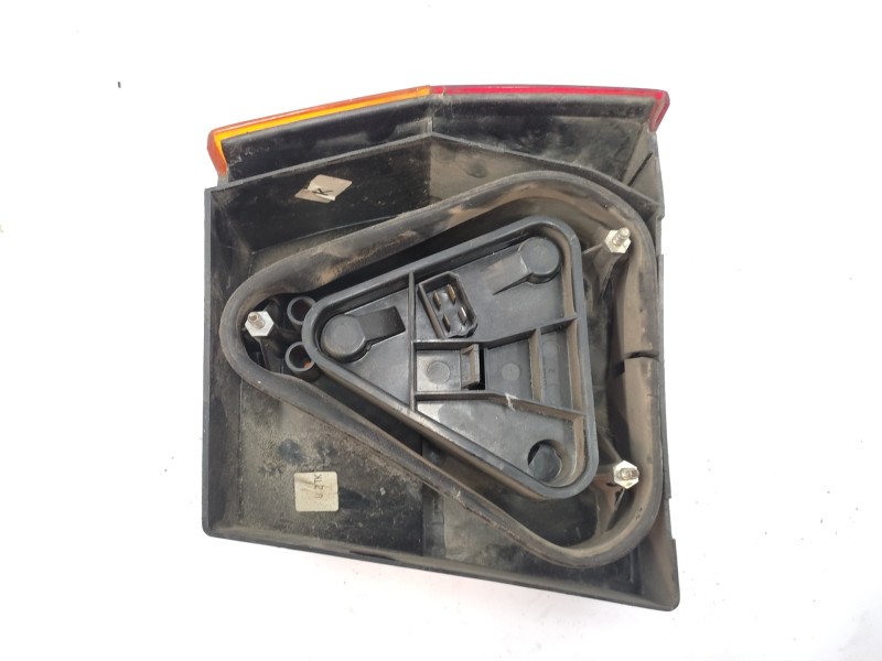 Piloto Trasero Izquierdo 115924003  - Skoda Favorit (781) 1.3 3