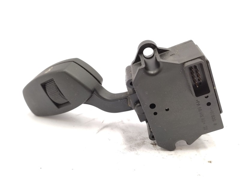Mando Limpia 6924106 61316924106  - Bmw 5 (e60) 520 D 2
